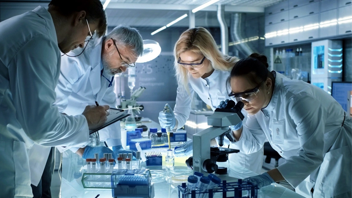 Khám phá Thị trường Việc Làm Thiết bị Y tế ở Việt Nam: Cơ hội và Thách thức